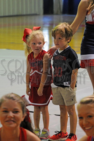 8-28 WA Pep Rally 064.JPG - SCRIVENER D300